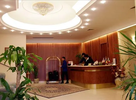 Nesis Hotel 4*